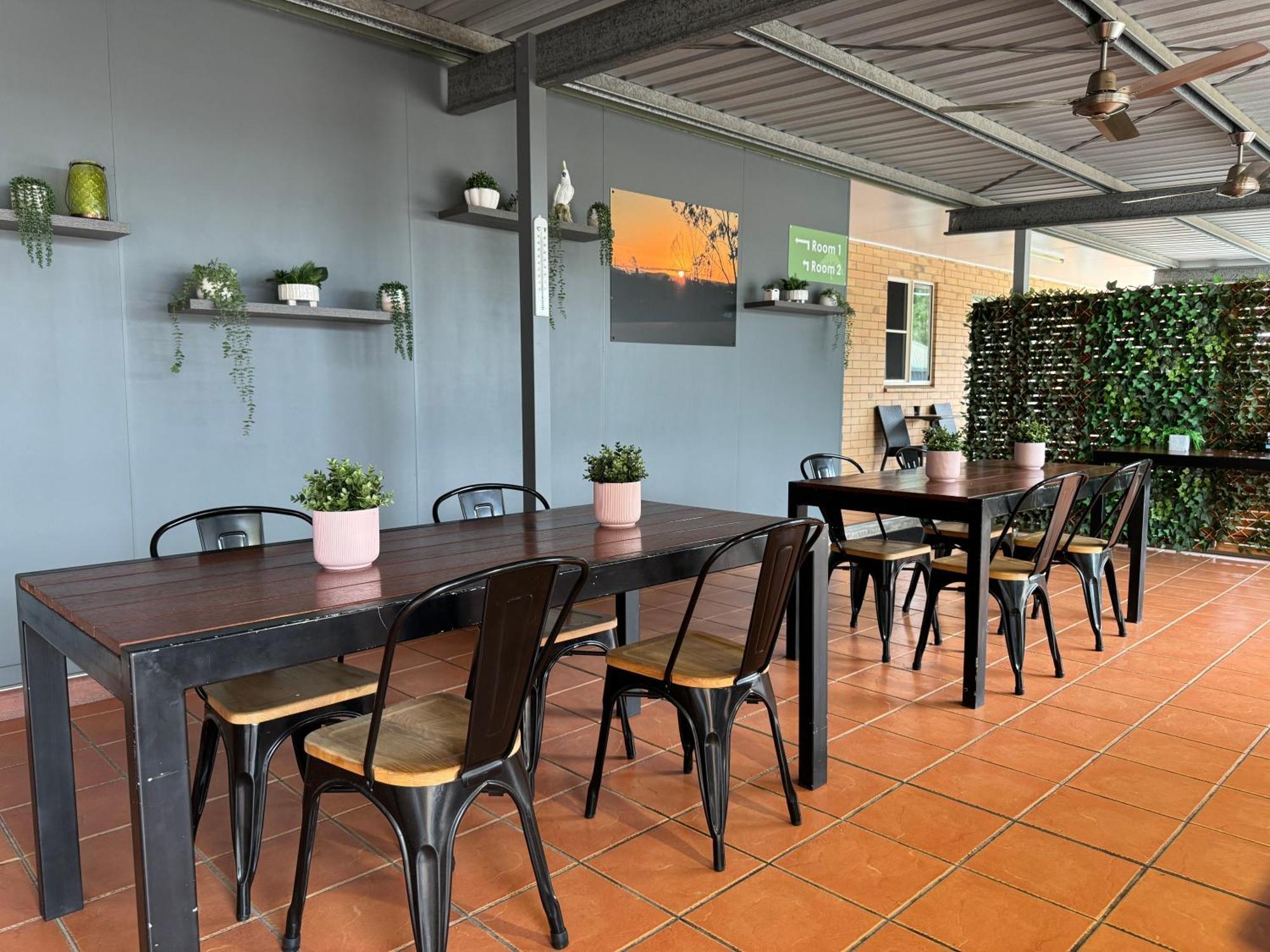 Raintree Motel Biloela ภายนอก รูปภาพ