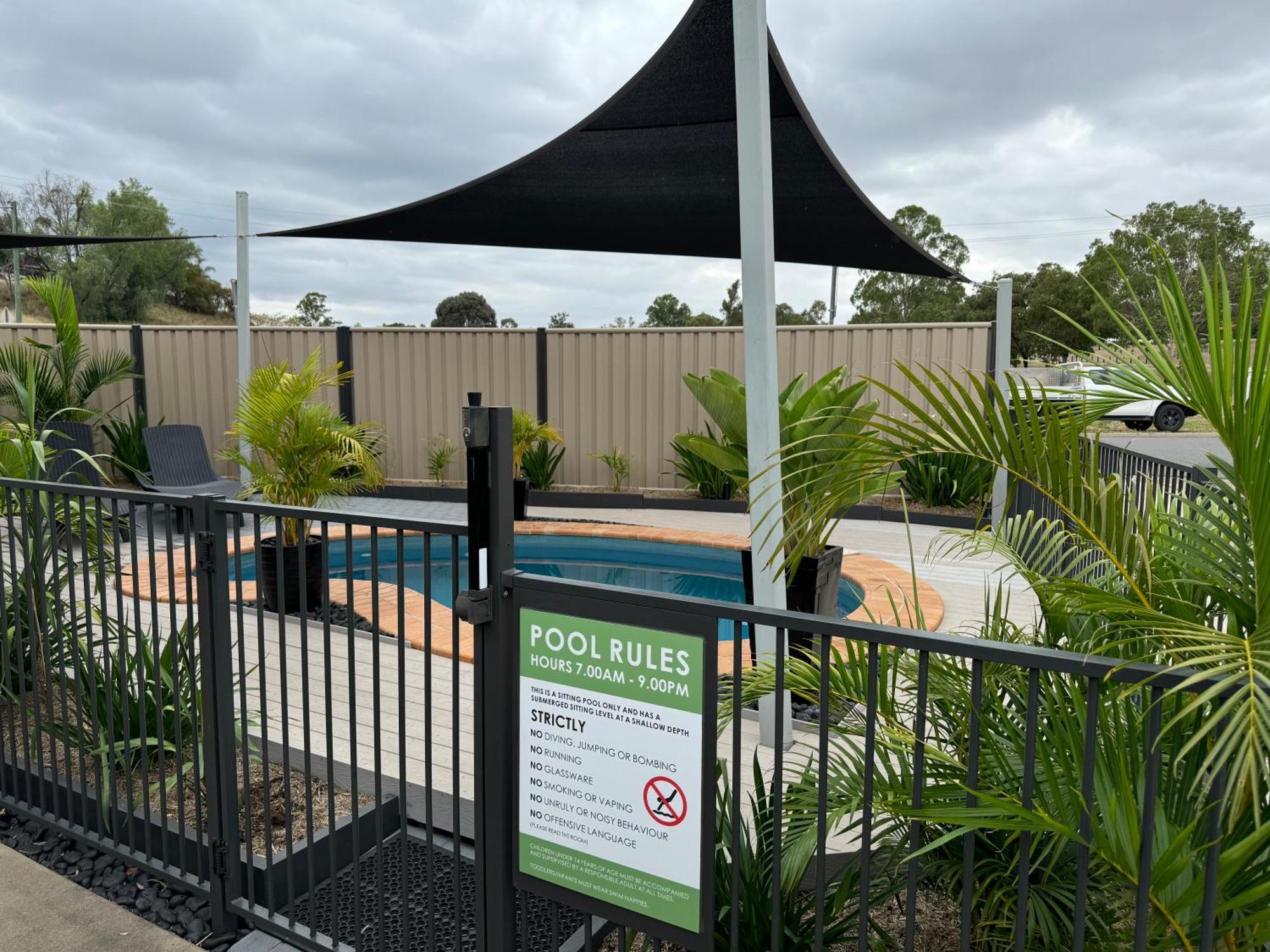 Raintree Motel Biloela ภายนอก รูปภาพ