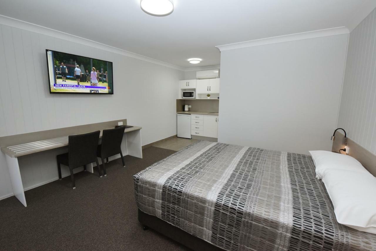 Raintree Motel Biloela ภายนอก รูปภาพ